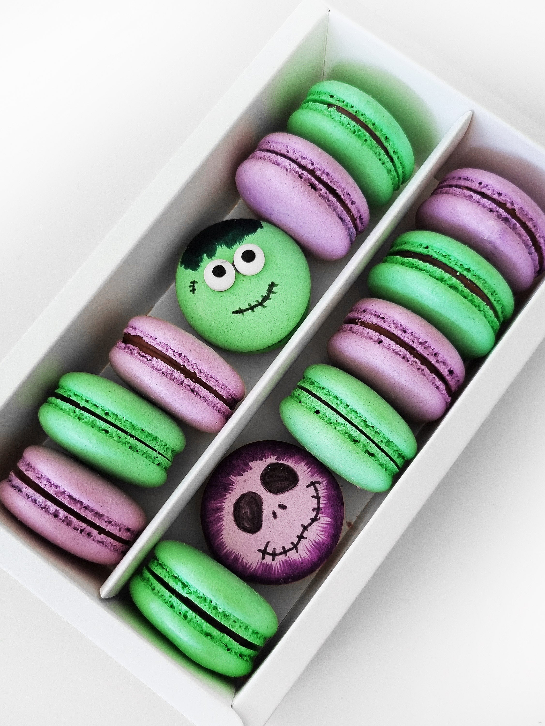 macaron⭐︎ Clover Sweet n Sharp Macaron Pistachio Sewing Needle Sharpener